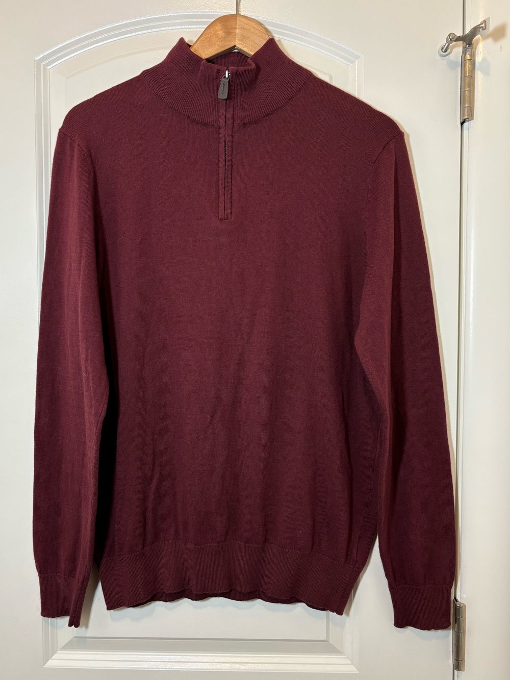 Daniel Hechter Men's Half-Zip Sweater in Burgundy